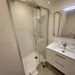 Ocean View 3 *