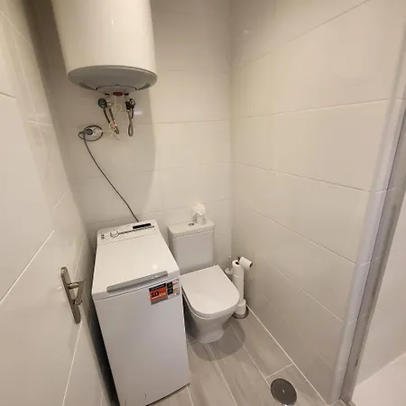 Ocean View 3 *